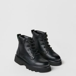 Kids leather boots